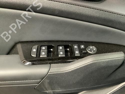 Used Switch KIA SPORTAGE V (NQ5) 1.6 T-GDi Hybrid (230 hp) 25935304