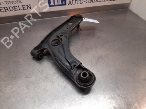 Left front suspension arm TOYOTA YARIS (_P13_) 1.5 (NSP131_) | BP22168207M12 