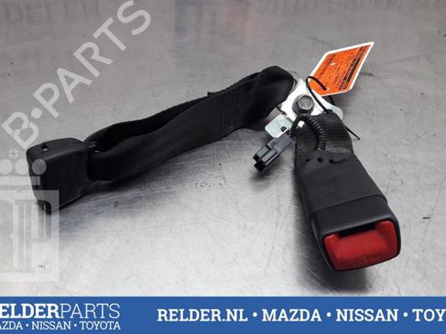 Used Seat buckle TOYOTA YARIS (_P13_) 1.3 (NSP130_, NSP130) (99 hp) 22159603