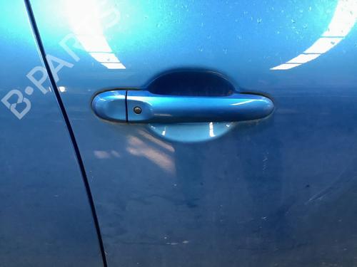 front-right-exterior-door-handle-nissan-juke-f15-2010-2011-2012-2013-2014-2015-2016-2017-2018-2019-30602567 main image