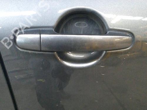 Used Front right exterior door handle TOYOTA RAV 4 III (_A3_) 2.0 (ZSA35_, ZSA35R) (158 hp) 22155676