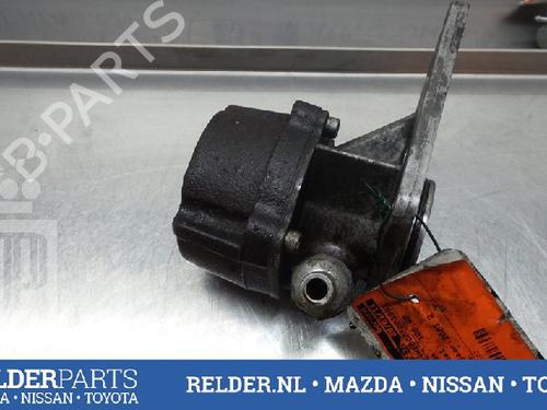 Used Vacuum pump TOYOTA COROLLA Liftback (_E11_) 1.9 D (WZE110_, WZE110R) (69 hp) 22137365