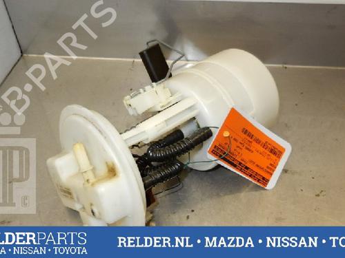 Used Fuel pump NISSAN MICRA III (K12) 1.2 16V (65 hp) 22140925