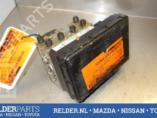 Used ABS pump TOYOTA COROLLA Compact (_E11_) 1.9 D (WZE110_, WZE110R) (69 hp) 22144015