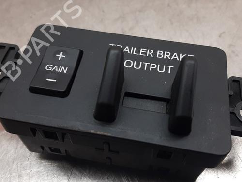 Elektronisk modul TOYOTA TUNDRA Pickup (_K5_, _K6_) 5.7 4WD (USK56_, USK57_, USK55_, USK75_, USK55L, USK57L,... (386 hp) 29503458