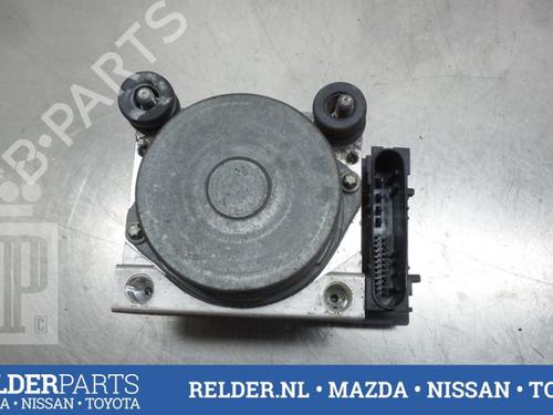 Used ABS pump NISSAN NOTE (E11, NE11) 1.6 (110 hp) 22153553