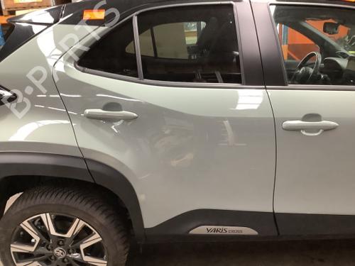 Used Right rear door Right rear door TOYOTA YARIS CROSS (MXP_) 1.5 Hybrid AWD-i (MXPJ16) (131 hp) 40444003 40444003