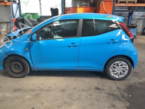 Used Rear left seatbelt TOYOTA AYGO (_B4_) 1.0 VVTi (KGB40) (72 hp) 22166467