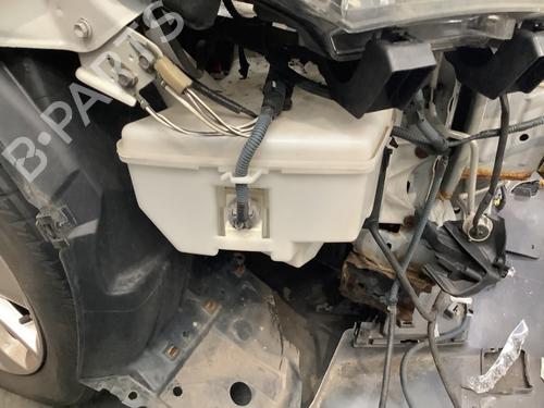 Used Windscreen washer tank TOYOTA COROLLA Saloon (_E15_) 1.6 (ZRE151) (132 hp) 22169654