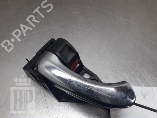 Used Front left exterior door handle TOYOTA RAV 4 III (_A3_) 2.0 (ZSA35_, ZSA35R) (158 hp) 22155825