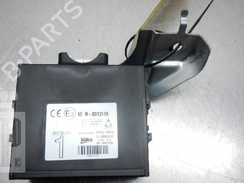 Used Electronic module TOYOTA AYGO (_B4_) 1.0 (KGB40) (69 hp) 22154003