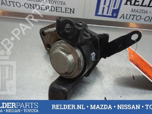 Used Engine mount TOYOTA COROLLA (_E12_) 1.4 D (NDE120_, NDE120R) (90 hp) 22144566
