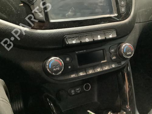 AC-Styringsenhed/Manøvreenhed KIA CEE'D Sportswagon (JD) 1.4 MPI (101 hp) 32221042