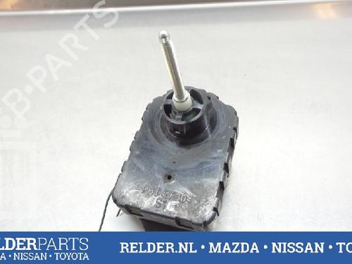 Used Headlight adjuster motor TOYOTA AVENSIS (_T25_) 2.2 D-4D (ADT251_, ADT251R) (150 hp) 22146642