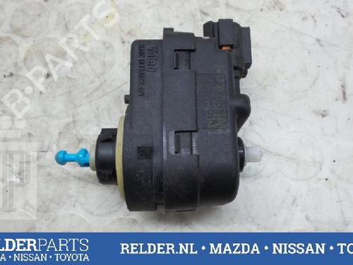 Used Headlight adjuster motor NISSAN ALMERA II Hatchback (N16) 1.5 (90 hp) 22145976