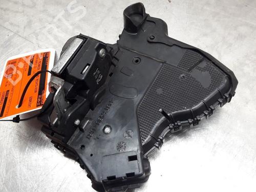 Front right lock TOYOTA AURIS (_E18_) 1.8 Hybrid (ZWE186_, ZWE186R) | BP22164131C97 