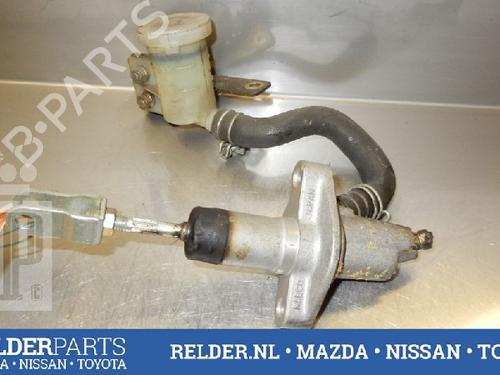 Used Clutch slave cylinder NISSAN PRIMERA Hatchback (P11) 2.0 TD (90 hp) 22134287