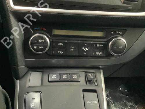 Used Climate control Climate control TOYOTA AURIS (_E18_) 1.8 Hybrid (ZWE186_, ZWE186R) (136 hp) 33929187 33929187