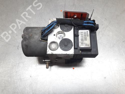 Used ABS pump NISSAN ALMERA TINO (V10) 2.0 (136 hp) 22136814