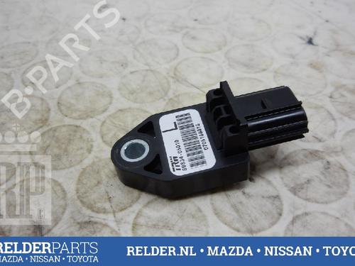 Used Electronic module TOYOTA AVENSIS (_T25_) 2.0 D-4D (CDT250_, CDT250R) (116 hp) 22144376