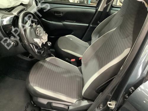 Used Seats set TOYOTA AYGO (_B4_) 1.0 VVTi (KGB40) (72 hp) 28531364
