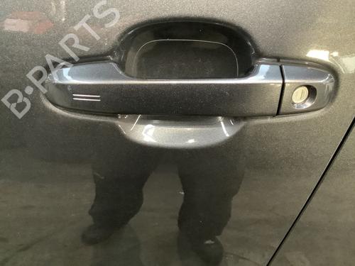 front-left-exterior-door-handle-toyota-c-hr-_x1_-20-hybrid-maxh10-2016-22167373 main image