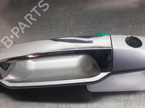 Used Front left exterior door handle KIA SORENTO I (JC) 3.5 V6 4WD (194 hp) 31836472