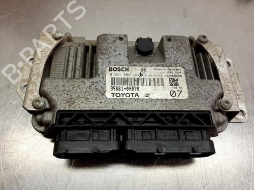 Used Engine control unit (ECU) TOYOTA AYGO (_B1_) 1.0 (KGB10_, KGB10R) (68 hp) 25005026