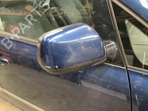 Used Right mirror Right mirror 22167988 22167988