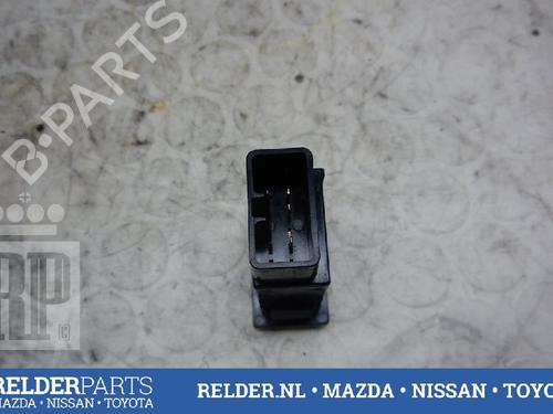 Switch TOYOTA AVENSIS Estate (_T25_) 2.0 D-4D (CDT250_, CDT250R) | BP22145242I30 