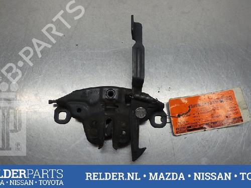 Used Hood lock NISSAN MICRA II (K11) 1.3 i 16V (HK11) (75 hp) 22135038
