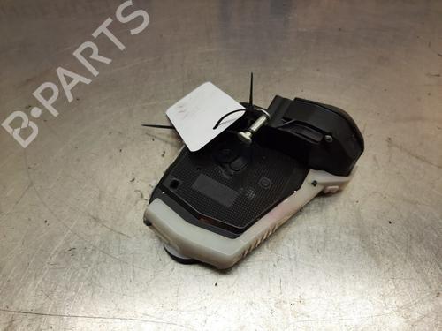 Used Rear right lock TOYOTA YARIS (_P13_) 1.5 Hybrid (NHP130_, NHP130) (101 hp) 22166166