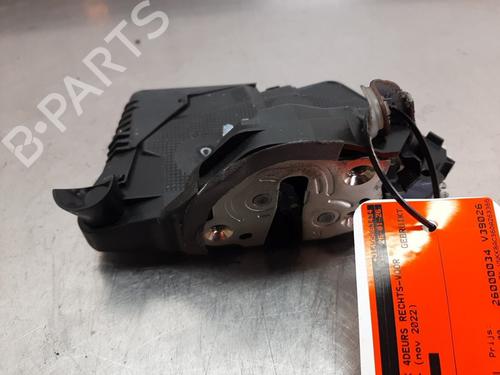 front-right-lock-toyota-yaris-_p21_-_pa1_-_ph1_-2020-31992415 main image