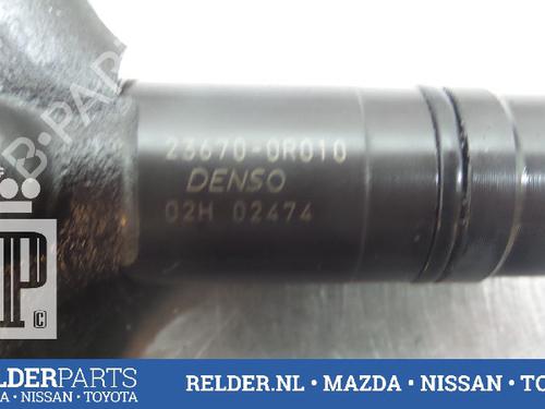 Injector TOYOTA AVENSIS (_T25_) 2.2 D-4D (ADT251_, ADT251R) | BP22157821M100 