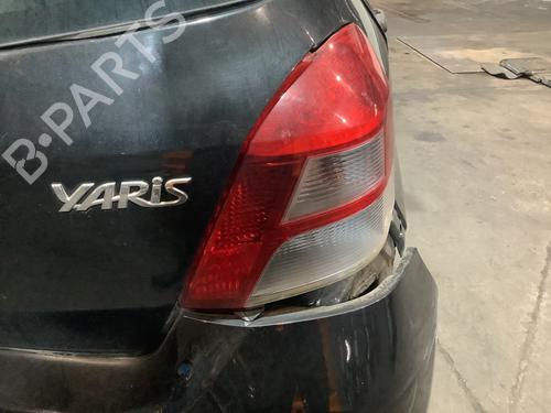 Used Right taillight Right taillight TOYOTA YARIS (_P9_) 1.0 VVT-i (KSP90_, KSP90R) (69 hp) 31571250 31571250