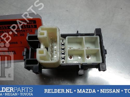 Switch TOYOTA RAV 4 III (_A3_) 2.2 D 4WD (ALA30_, ALA30R) | BP22144284I30 