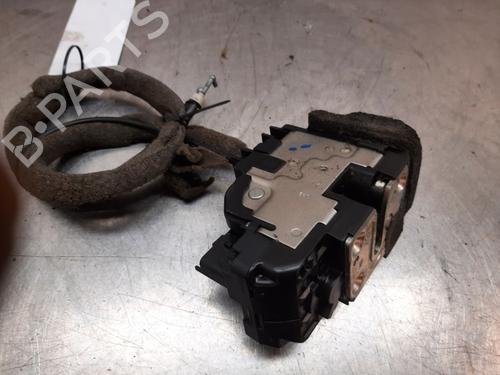 Used Front right lock NISSAN NV200 Van 1.5 dCi 90 (M20, M20N, M20M) (90 hp) 22165791