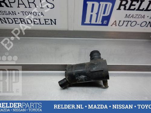 Pompe de lave-glace TOYOTA AVENSIS VERSO (_M2_) 2.0 D (CLM20_, CLM20R) (116 hp) 22147704