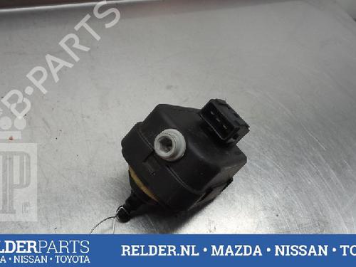 Headlight adjuster motor TOYOTA YARIS (_P9_) 1.0 VVT-i (KSP90_, KSP90R) | BP22139622E19 