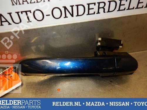 Used Rear left exterior door handle TOYOTA YARIS (_P9_) 1.3 VVT-i (SCP90_, SCP90R) (87 hp) 22137511