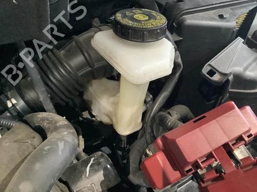 Hovedbremsesylinder NISSAN X-TRAIL III (T32_, T32R, T32RR) 1.6 DIG-T (T32) (163 hp) 22172620