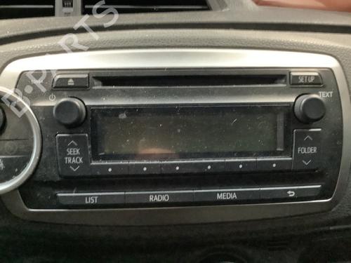 Used Radio TOYOTA YARIS (_P13_) 1.0 (KSP130_, KSP130) (69 hp) 22168939
