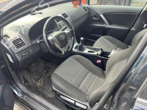 Seat buckle TOYOTA AVENSIS Estate (_T27_) 2.0 D-4D (ADT270_, ADT270R) | BP22172837I32 