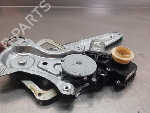 Used Rear right window mechanism Rear right window mechanism TOYOTA AURIS (_E18_) 1.8 Hybrid (ZWE186_, ZWE186R) (136 hp) 35775049 35775049