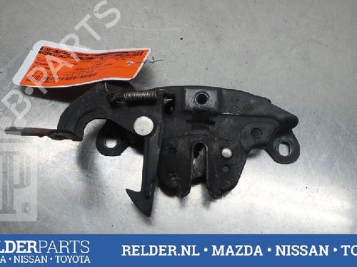 Used Hood lock NISSAN PICK UP (D22) 2.5 dCi 4WD (133 hp) 22139685