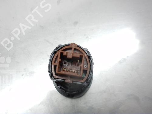 Used Switch NISSAN JUKE (F15) 1.6 DIG-T (190 hp) 22147612