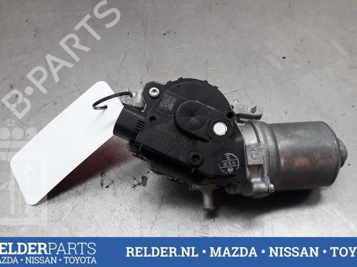 Used Front wiper motor TOYOTA YARIS (_P13_) 1.5 Hybrid (NHP130_) (101 hp) 22161370