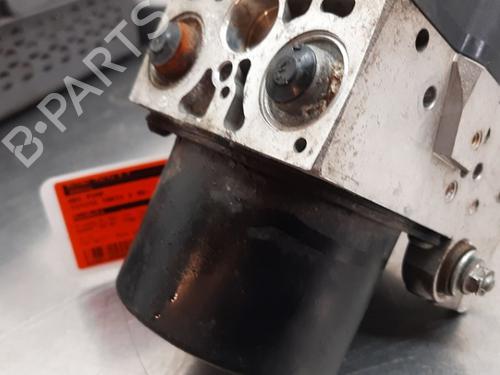 ABS Bremseaggregat TOYOTA YARIS (_P9_) 1.8 VVTi (ZSP90_, ZSP90R) (133 hp) 27192492