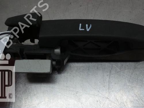 front-left-exterior-door-handle-nissan-navara-np300-d40-25-dci-4wd-2004-22153623 main image