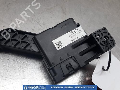 Used Electronic module TOYOTA YARIS (_P13_) 1.3 (NSP130_, NSP130) (99 hp) 22157708